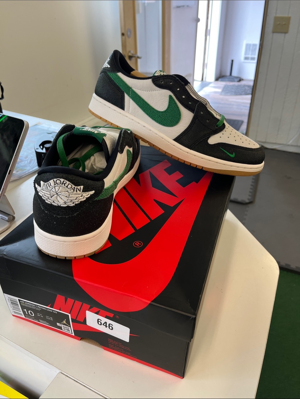 Nike Air Jordan 1 Low - Black/White/Green